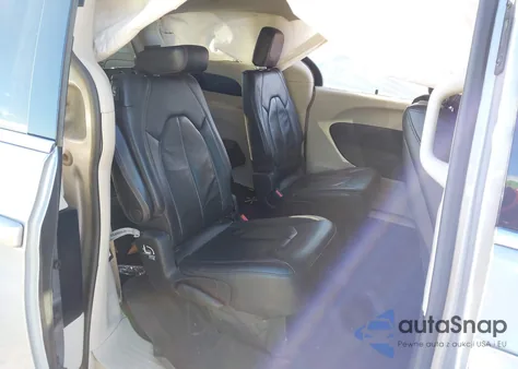 2017 Chrysler Pacifica Touring-L Plus from USA, damaged, VIN 2C4RC1EG0HR514488